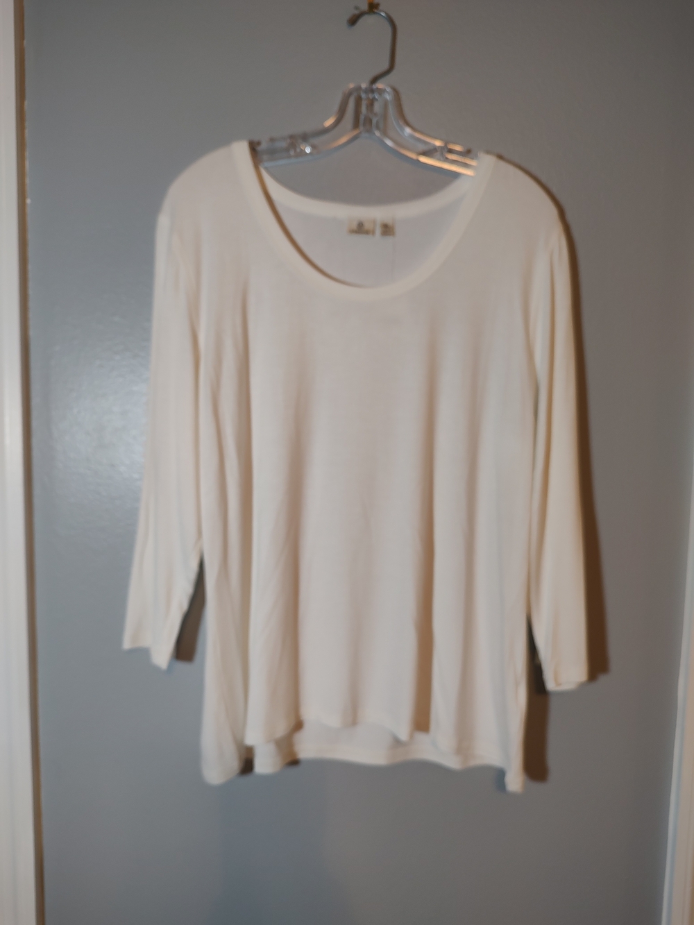 Versona Cream Scoop Neck Long Sleeve Top